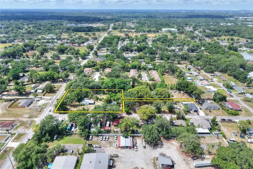 5310 S 579 Highway Seffner FL 33584