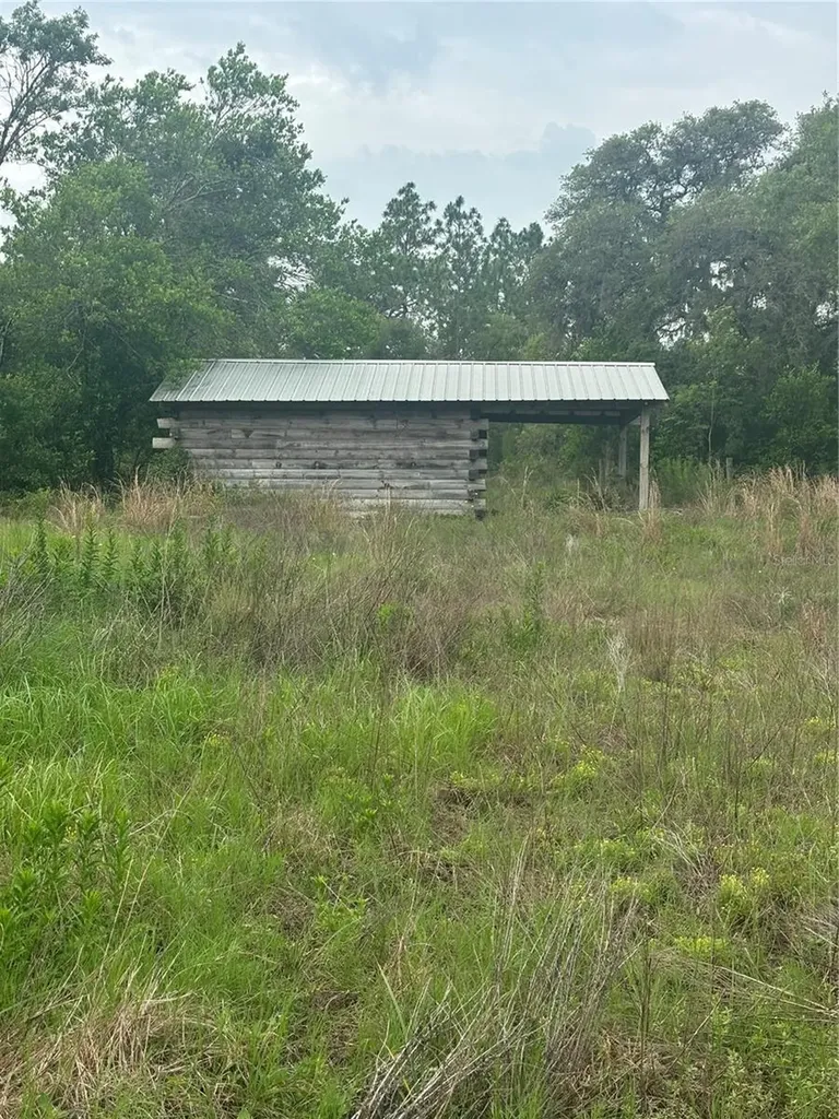 18890 SW 44th Street Dunnellon FL 34432