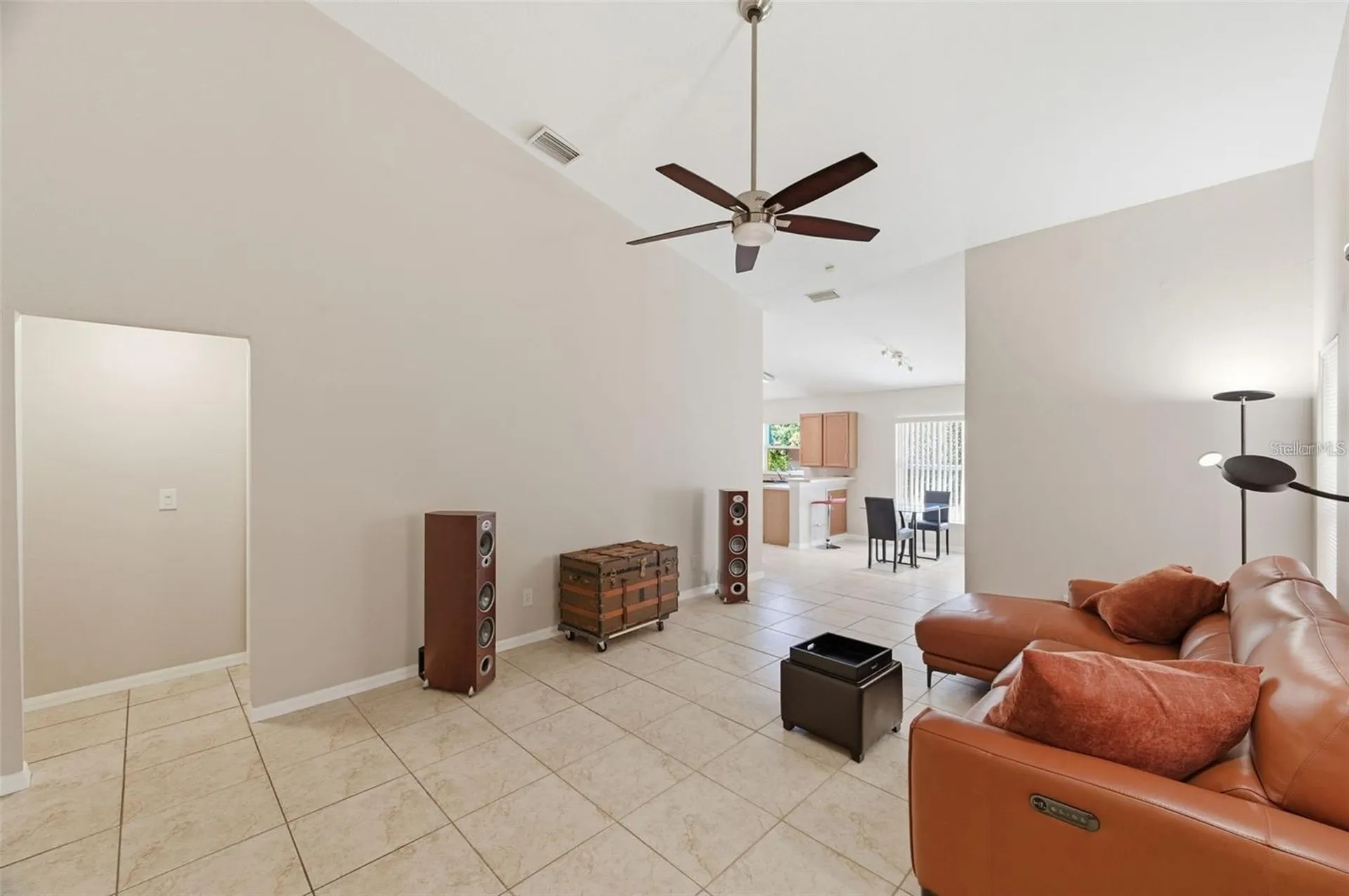 8618 Villa Largo Drive Tampa FL 33614