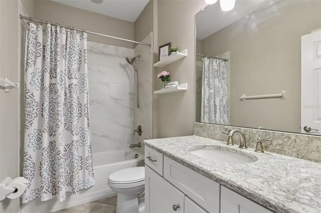 17539 Buckingham Garden Drive Lithia FL 33547