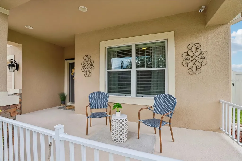 17539 Buckingham Garden Drive Lithia FL 33547