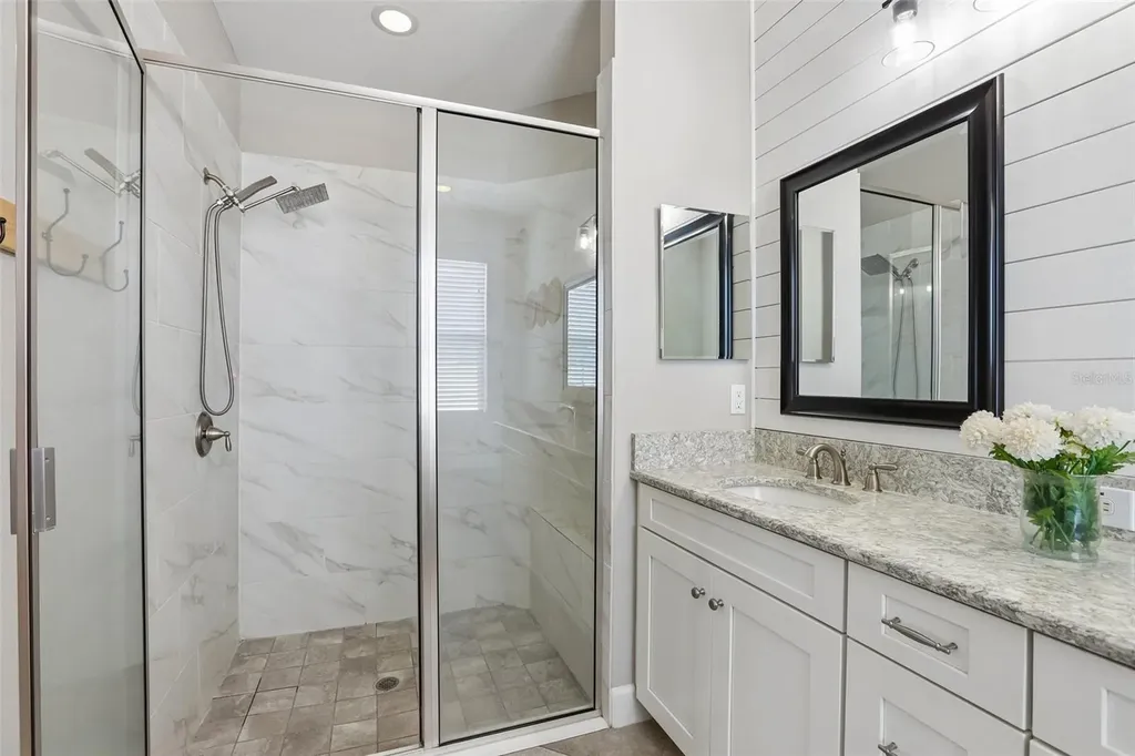 17539 Buckingham Garden Drive Lithia FL 33547