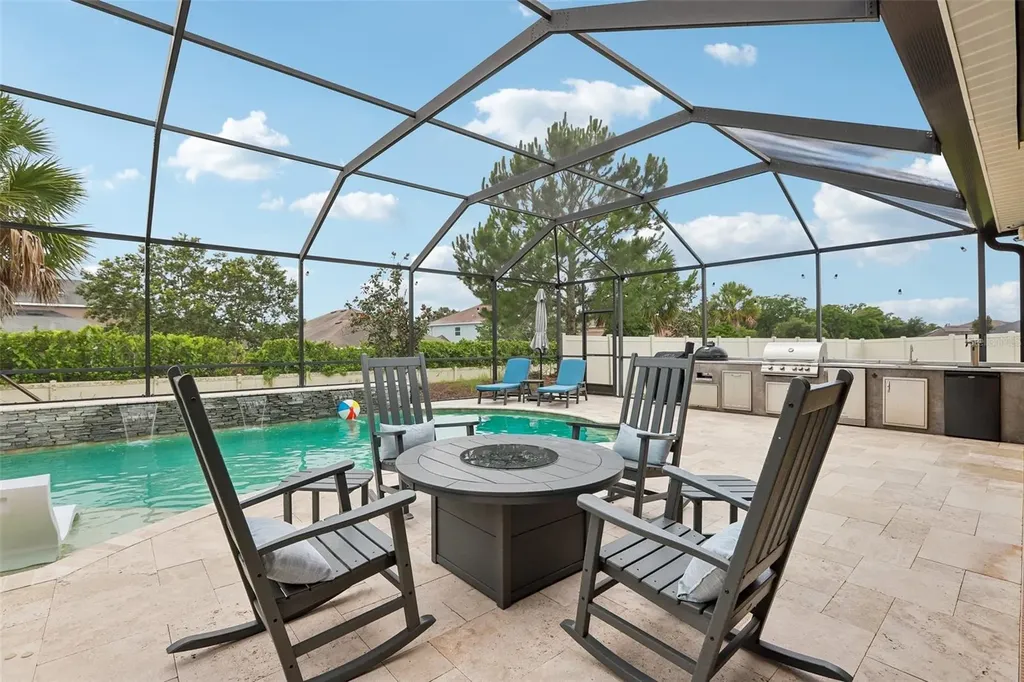 17539 Buckingham Garden Drive Lithia FL 33547