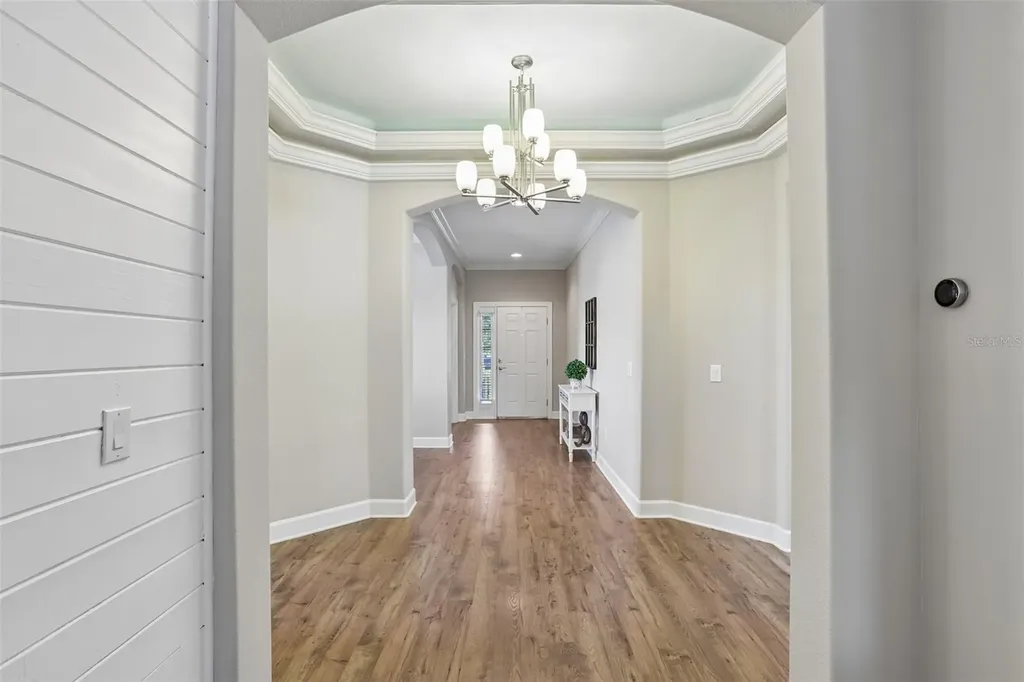 17539 Buckingham Garden Drive Lithia FL 33547