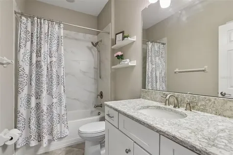 17539 Buckingham Garden Drive Lithia FL 33547