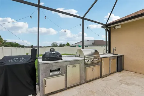 17539 Buckingham Garden Drive Lithia FL 33547