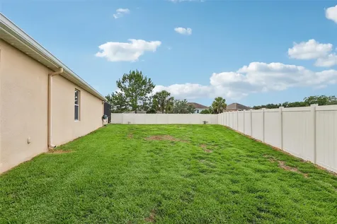 17539 Buckingham Garden Drive Lithia FL 33547