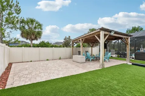 17539 Buckingham Garden Drive Lithia FL 33547