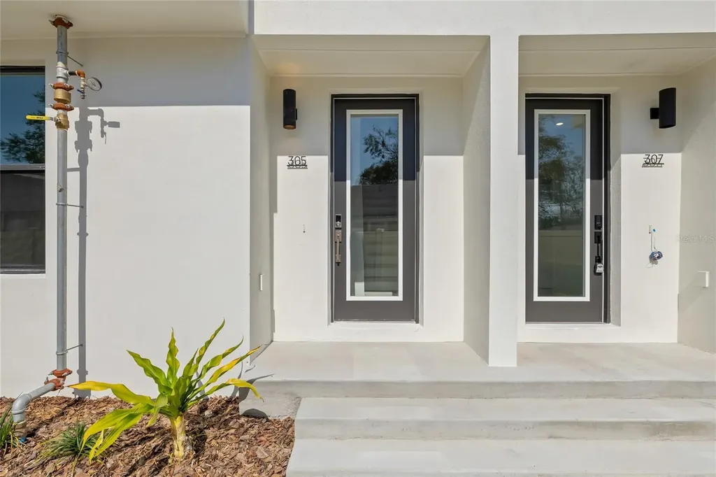 305 15th Street N St Petersburg FL 33705