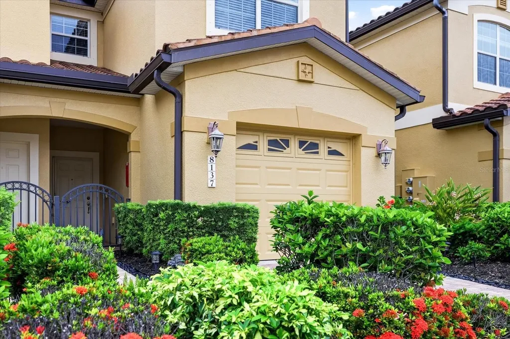 8137 Miramar Way Lakewood Ranch FL 34202