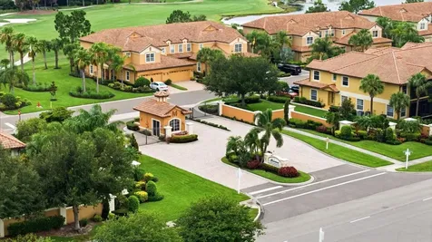 8137 Miramar Way Lakewood Ranch FL 34202