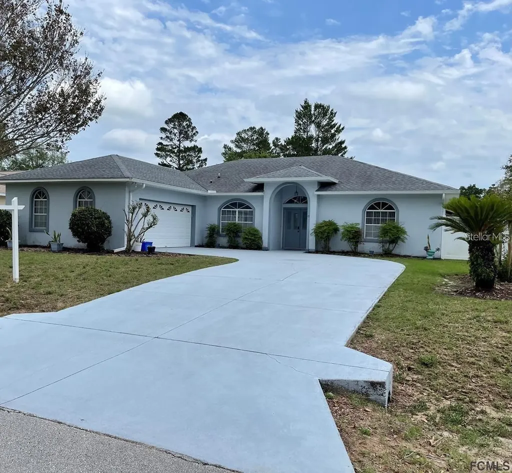 13 Freemont Palm Coast FL 32137