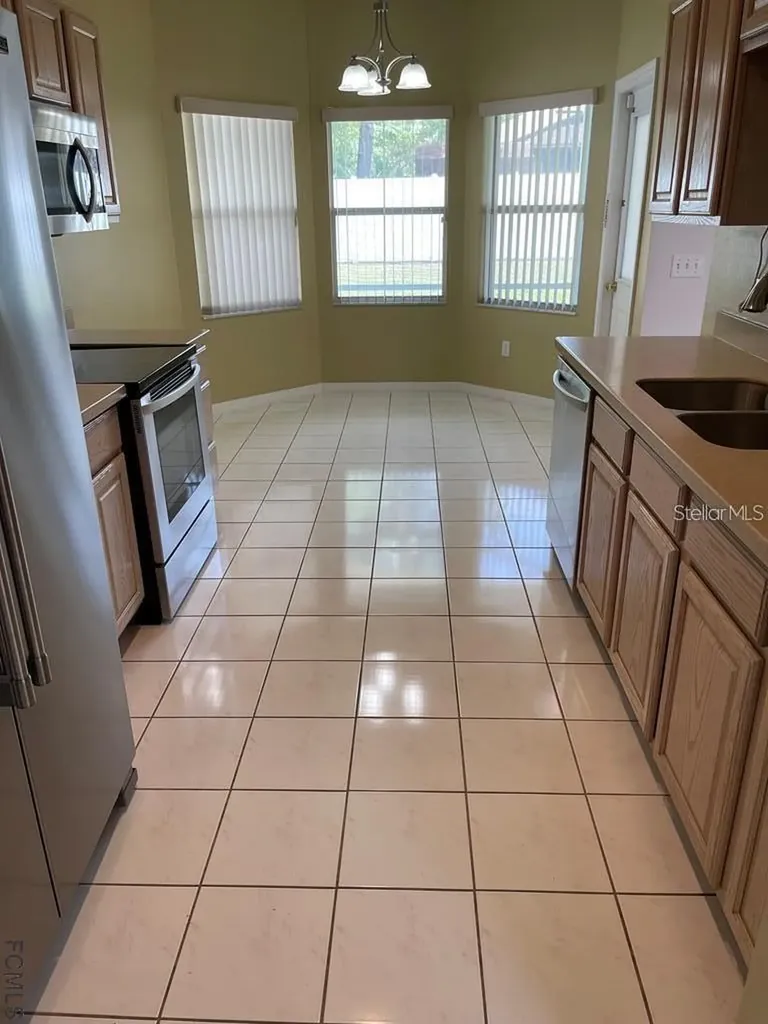 13 Freemont Palm Coast FL 32137