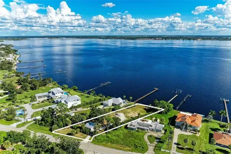 24181 Harborview Road Punta Gorda FL 33980