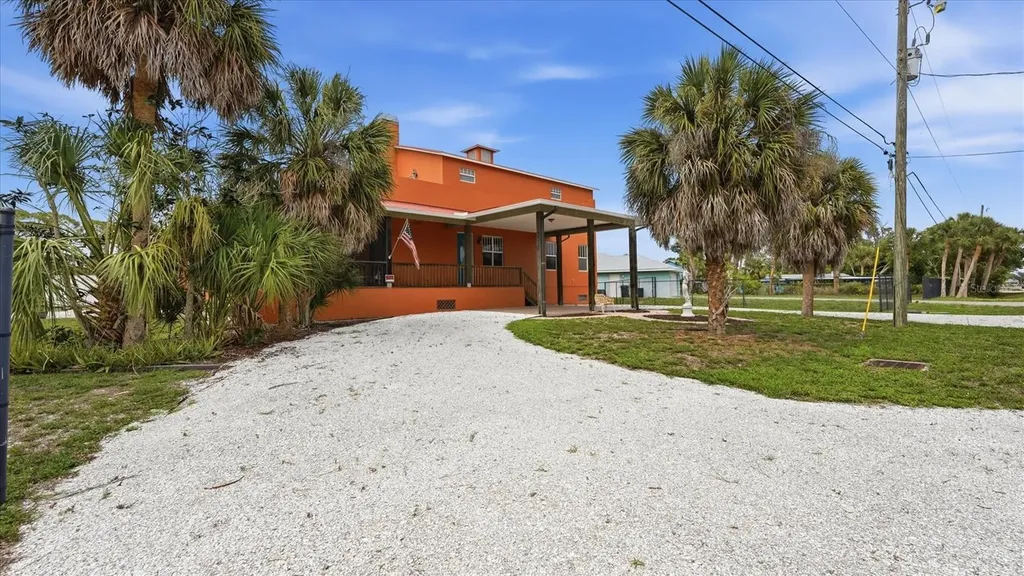 280 W Cowles Street Englewood FL 34223