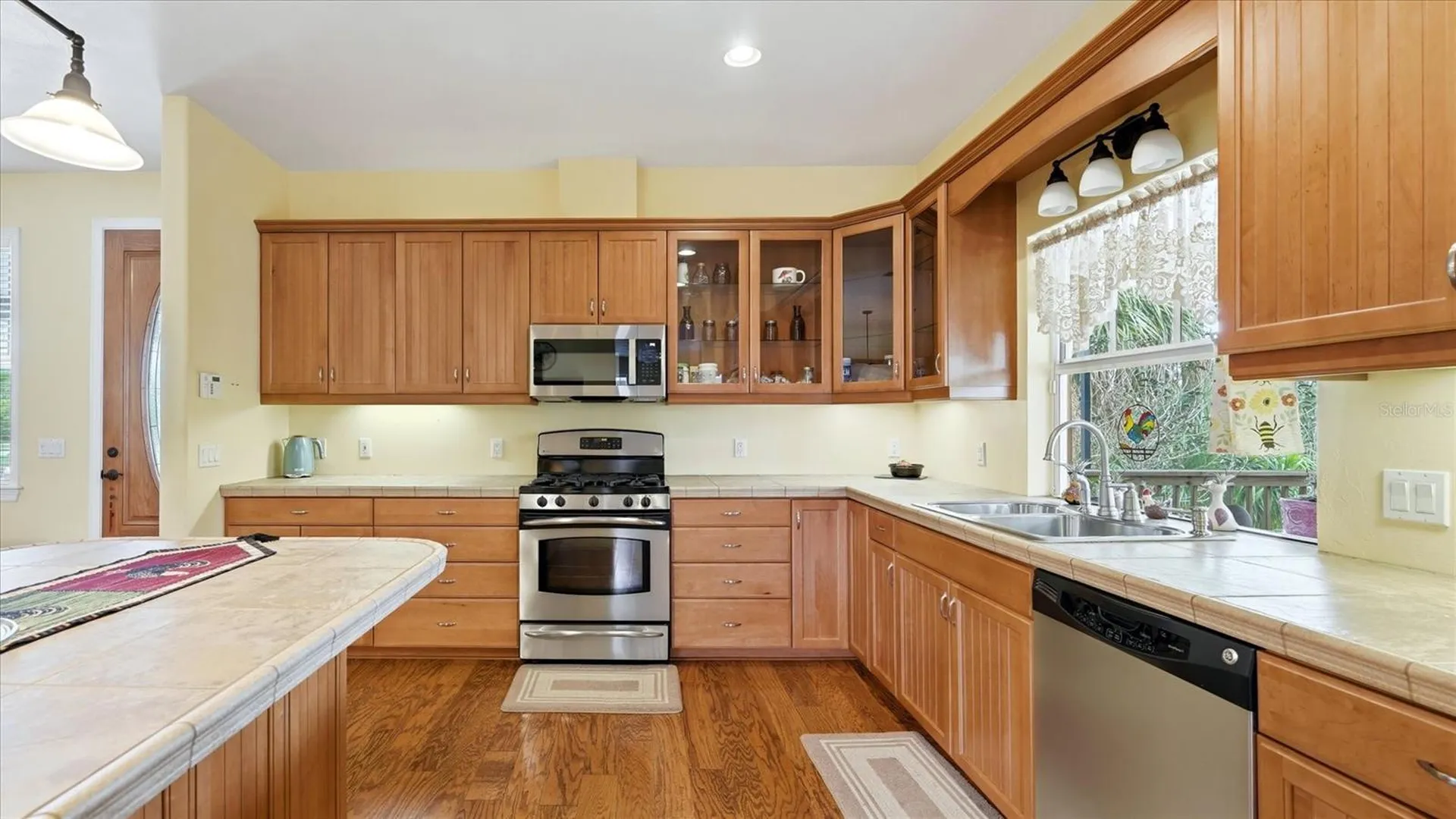 280 W Cowles Street Englewood FL 34223