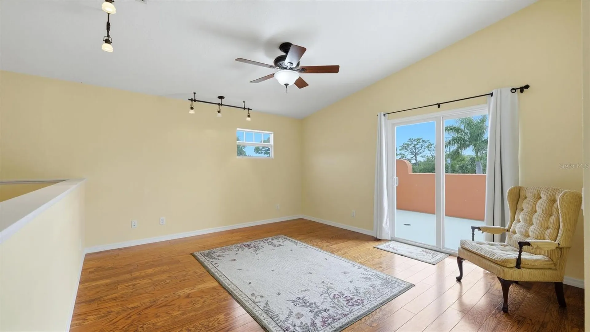280 W Cowles Street Englewood FL 34223