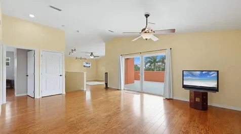 280 W Cowles Street Englewood FL 34223