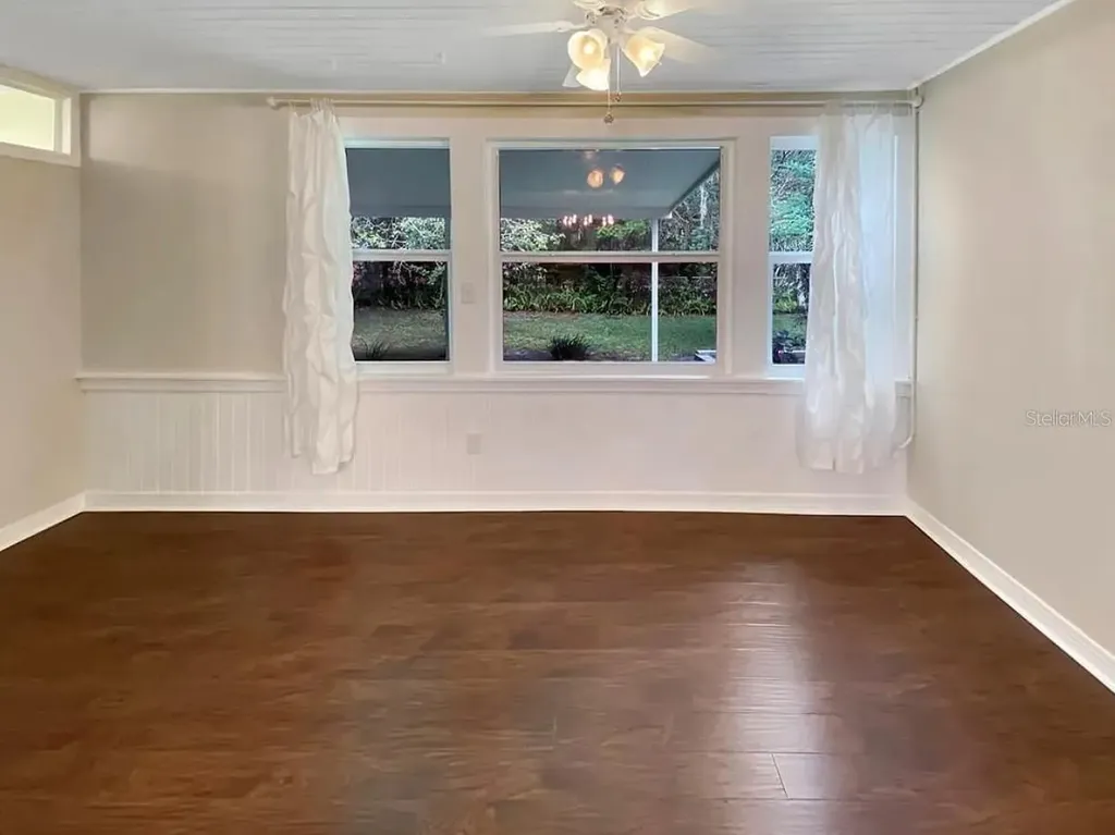 824 NE 9th Avenue Gainesville FL 32601