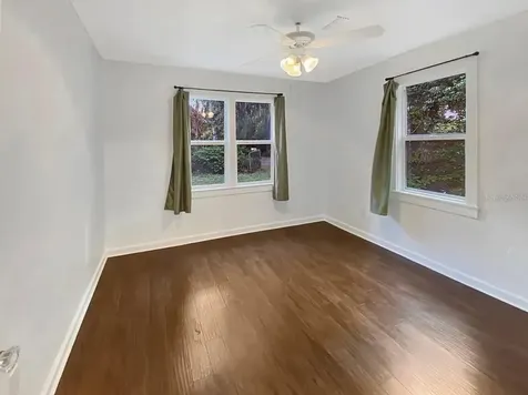 824 NE 9th Avenue Gainesville FL 32601
