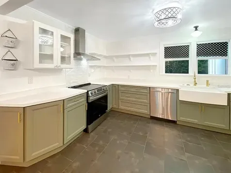 824 NE 9th Avenue Gainesville FL 32601