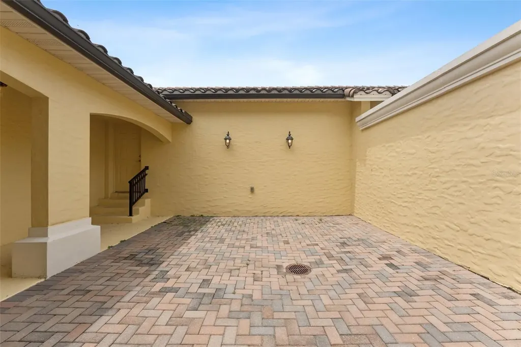 1106 Charming Street Maitland FL 32751