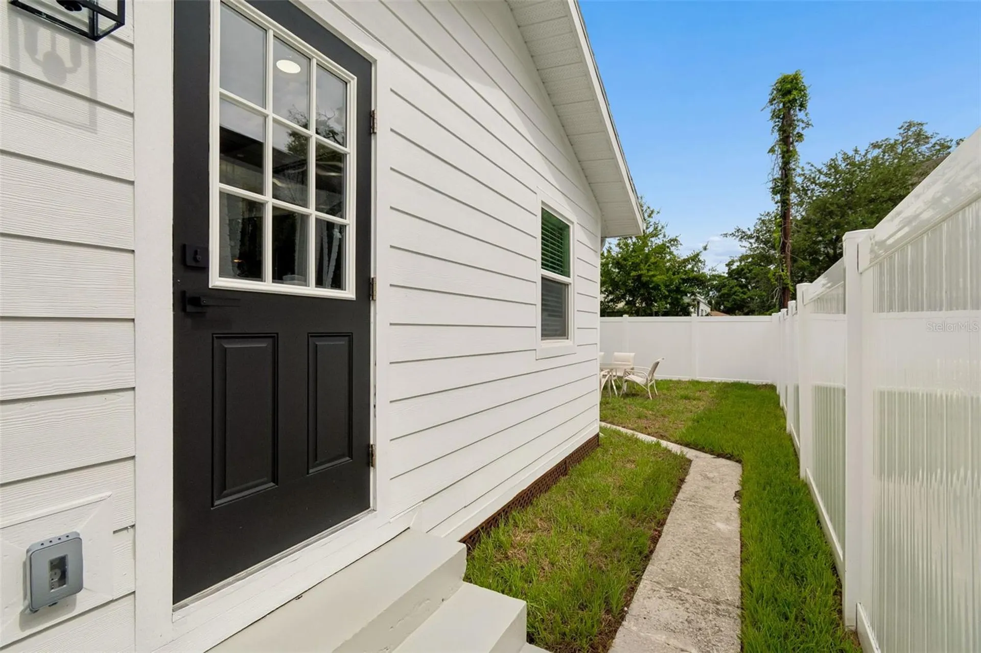 2505 W North B Street Tampa FL 33609