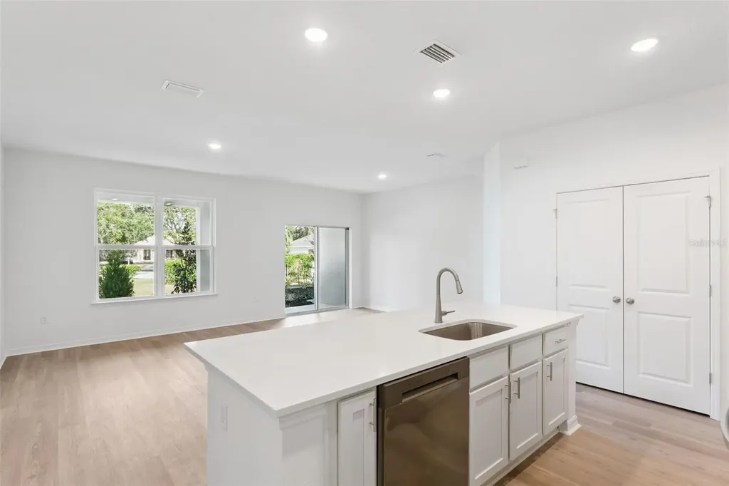 2279 Red Pine Court Eustis FL 32726