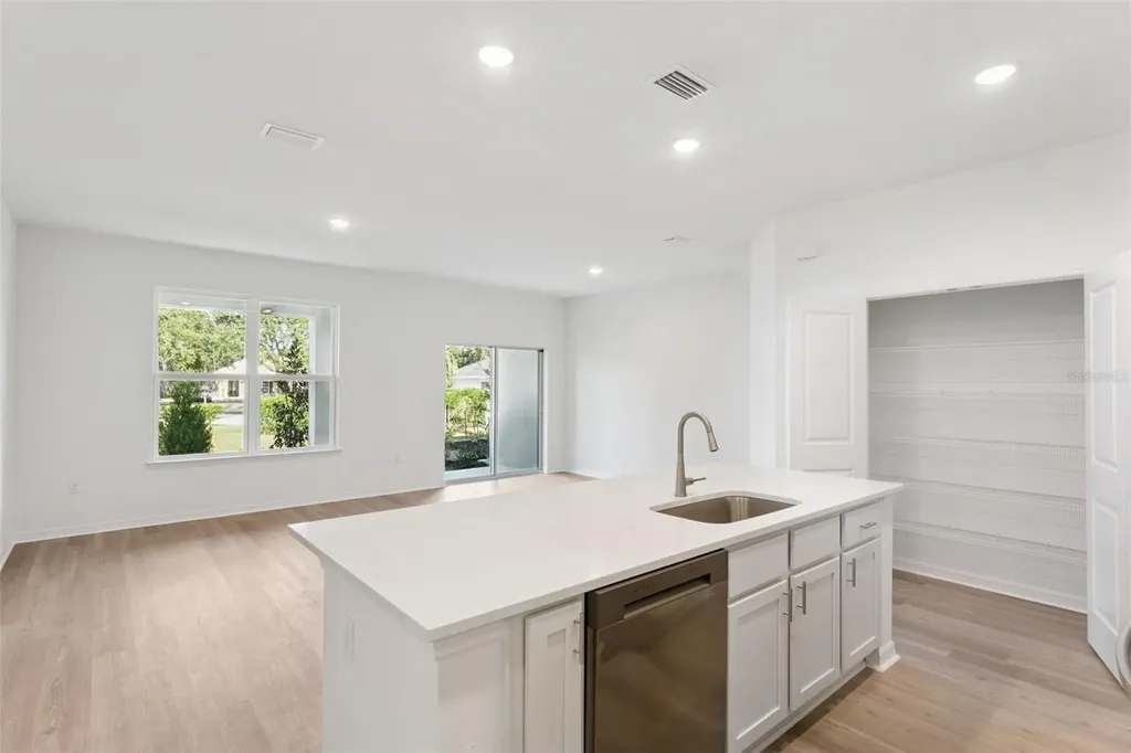 2279 Red Pine Court Eustis FL 32726