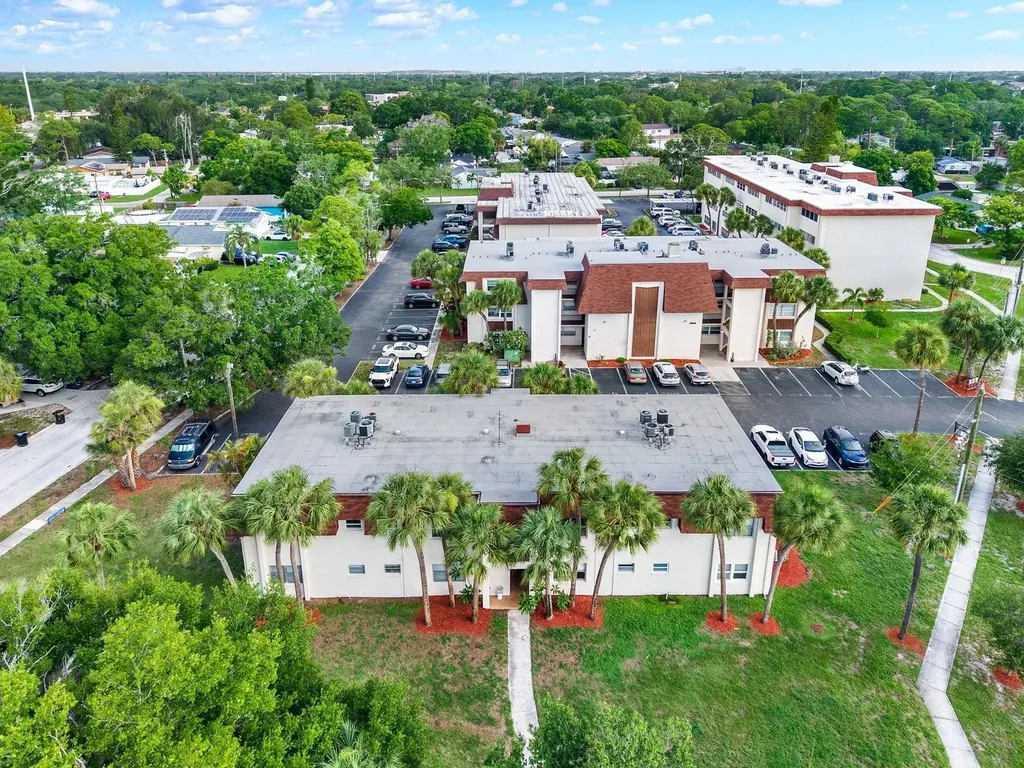 6360 1st Street N St Petersburg FL 33702