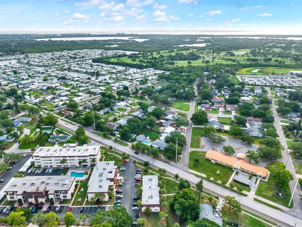 6360 1st Street N St Petersburg FL 33702