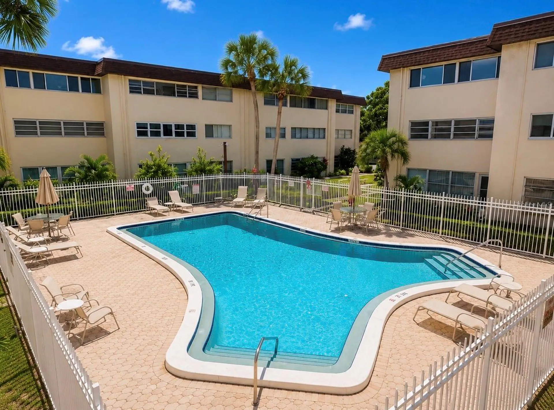 6360 1st Street N St Petersburg FL 33702