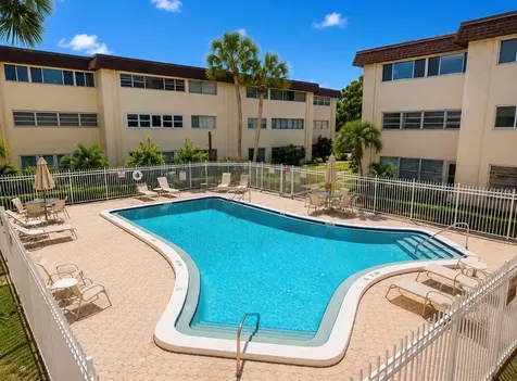6360 1st Street N St Petersburg FL 33702