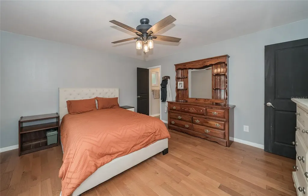 1404 Redbud Circle Plant City FL 33563