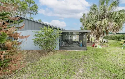 1404 Redbud Circle Plant City FL 33563