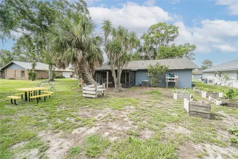 1404 Redbud Circle Plant City FL 33563