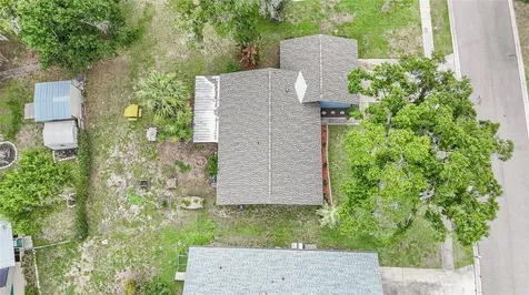 1404 Redbud Circle Plant City FL 33563