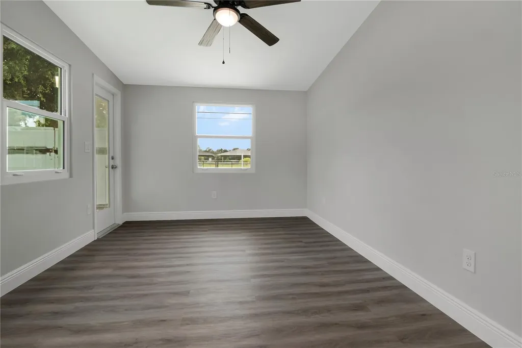2216 E 109th Avenue Tampa FL 33612