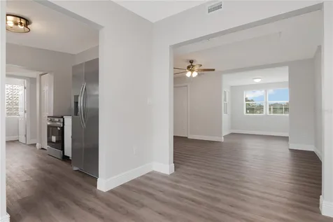 2216 E 109th Avenue Tampa FL 33612