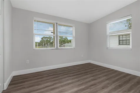2216 E 109th Avenue Tampa FL 33612