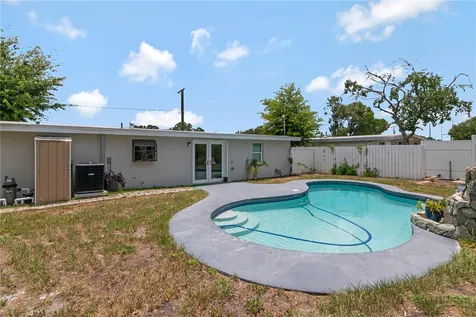 2216 E 109th Avenue Tampa FL 33612