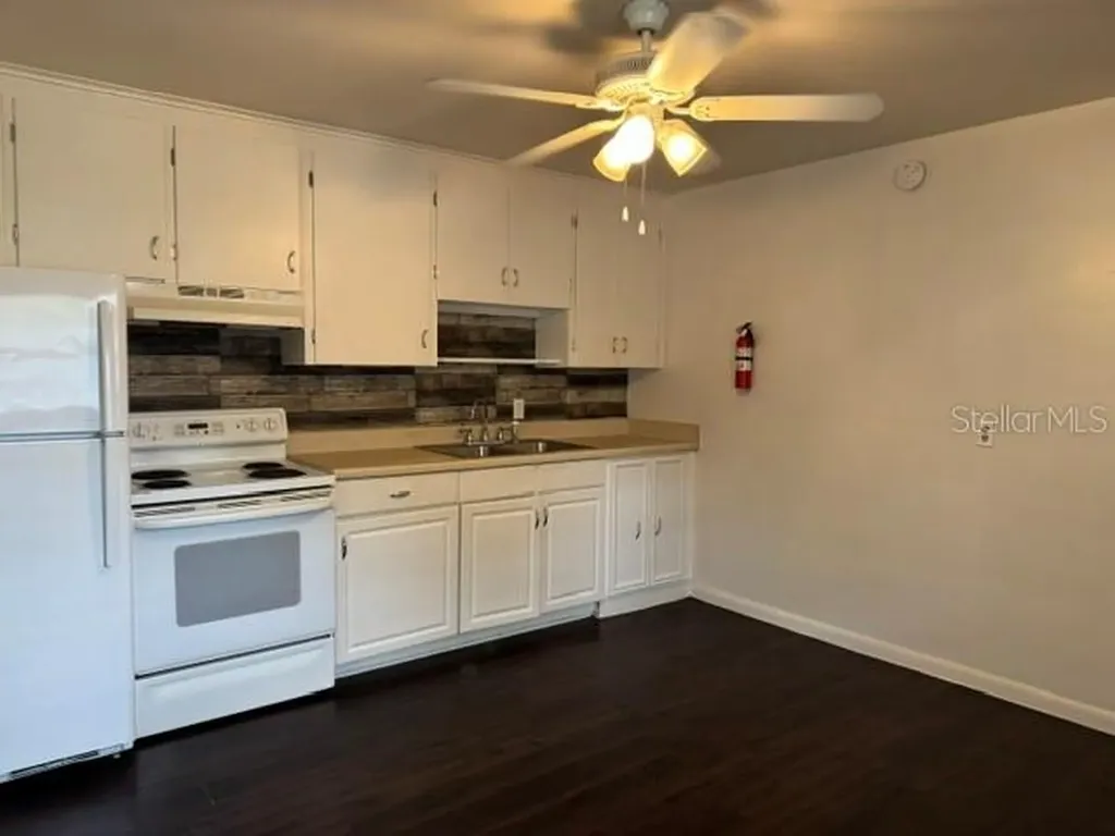 2075 Howell Branch Road Maitland FL 32751