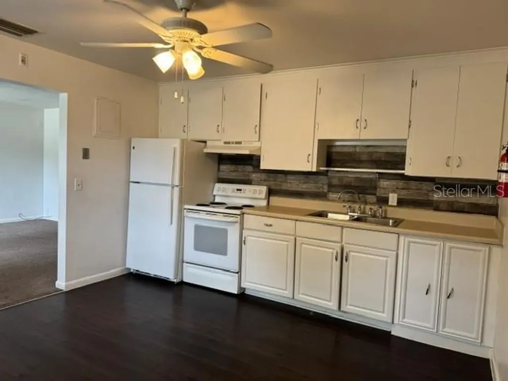 2075 Howell Branch Road Maitland FL 32751