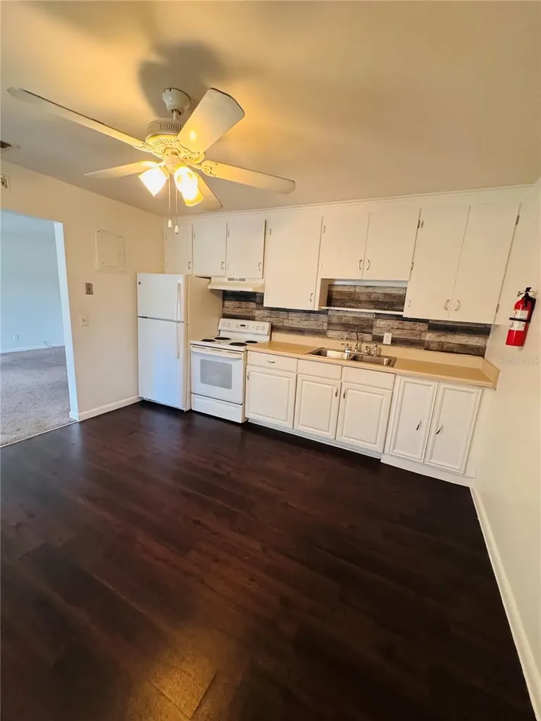 2075 Howell Branch Road Maitland FL 32751