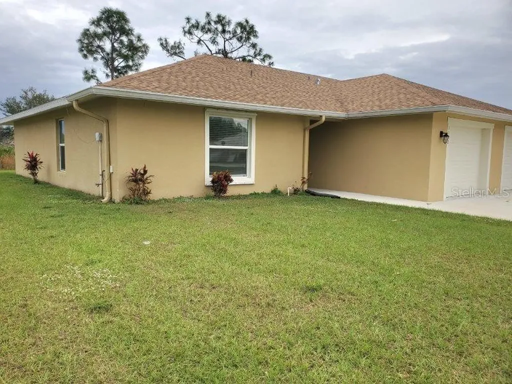 1192 Oceanic Road Punta Gorda FL 33983