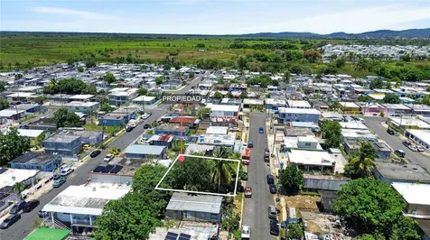 11 St. Ext. Jardines De Palmarejo, V-20 Canovanas PR 00729