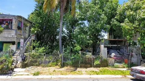 11 St. Ext. Jardines De Palmarejo, V-20 Canovanas PR 00729