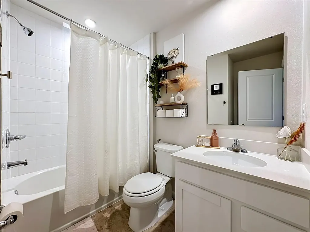 14172 Crimson Avenue Bradenton FL 34211