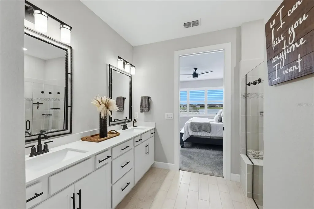 9350 Ballaster Pointe Loop Parrish FL 34219