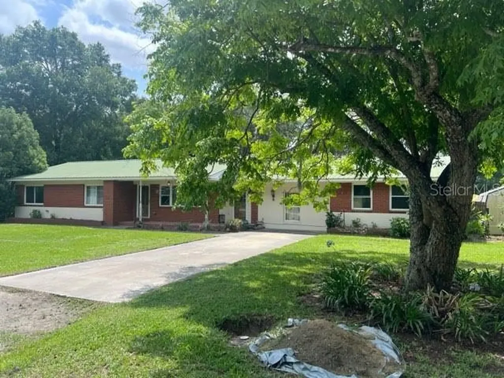5810 SE Babb Road Belleview FL 34420